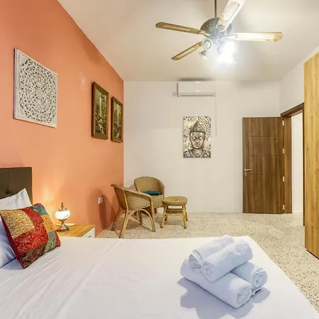 Lovely & Spacious Close To The By 360 Estates