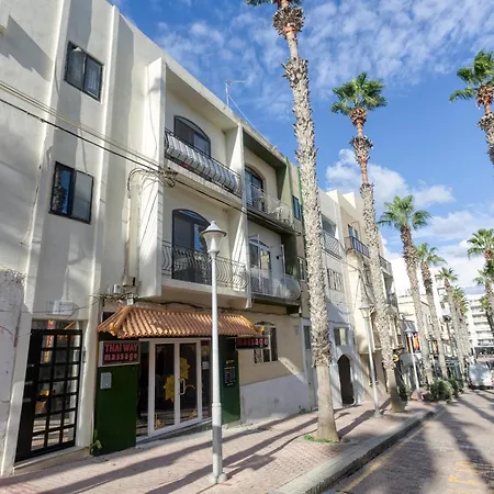 Lovely & Spacious Close To The By 360 Estates Apartament St. Paul's Bay