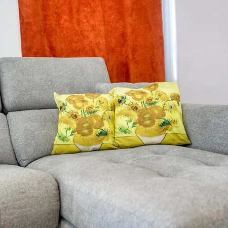 Appartamento Lovely & Spacious Close To The By 360 Estates St. Paul's Bay